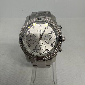 GUESS U0851L1 Women's Sporty 36mm Quartz Silver Crystal Bezel Steel Bracelet